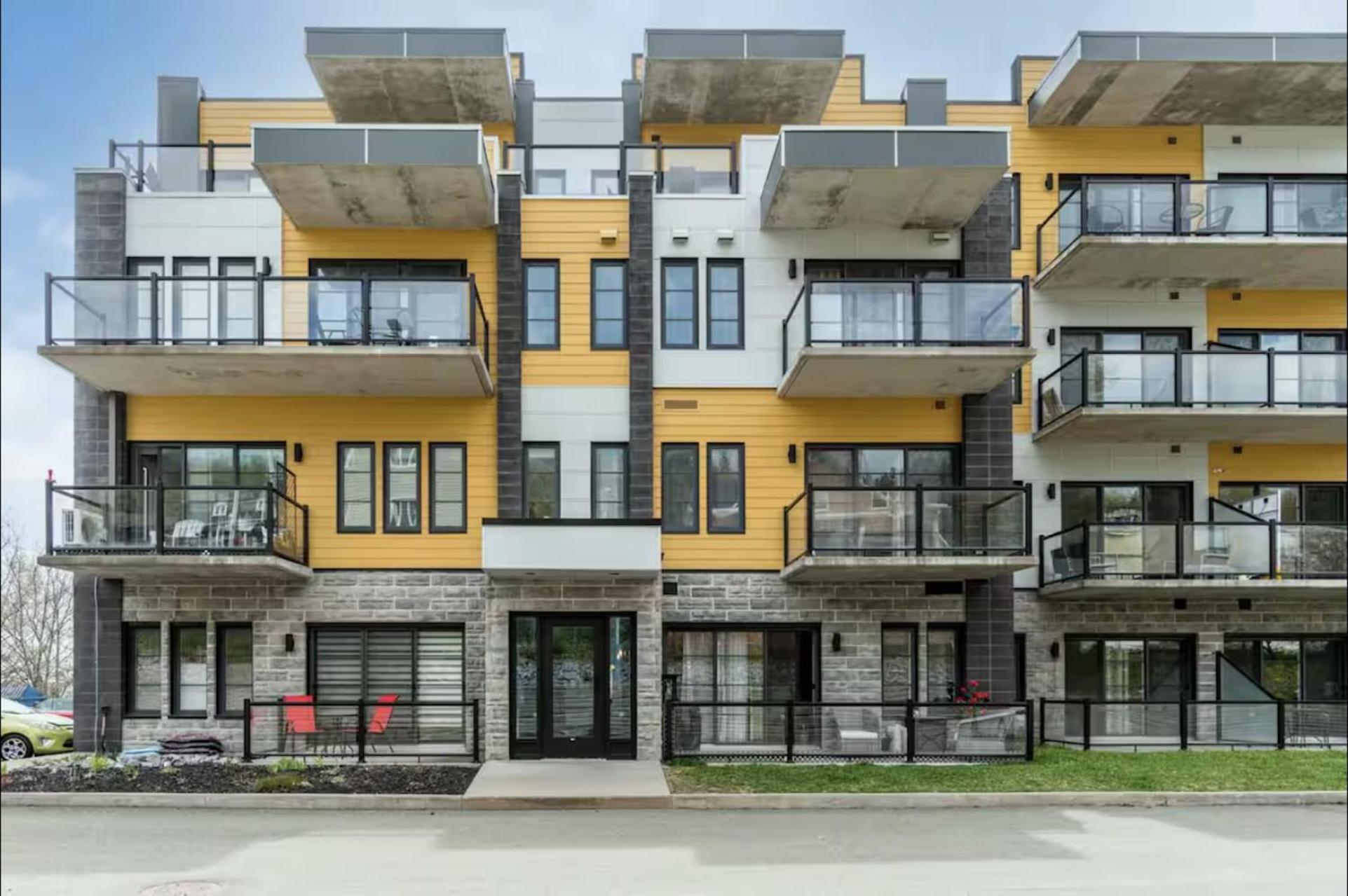Initial - Citadin - Chutes-Montmorency Boischatel Ngoại thất bức ảnh